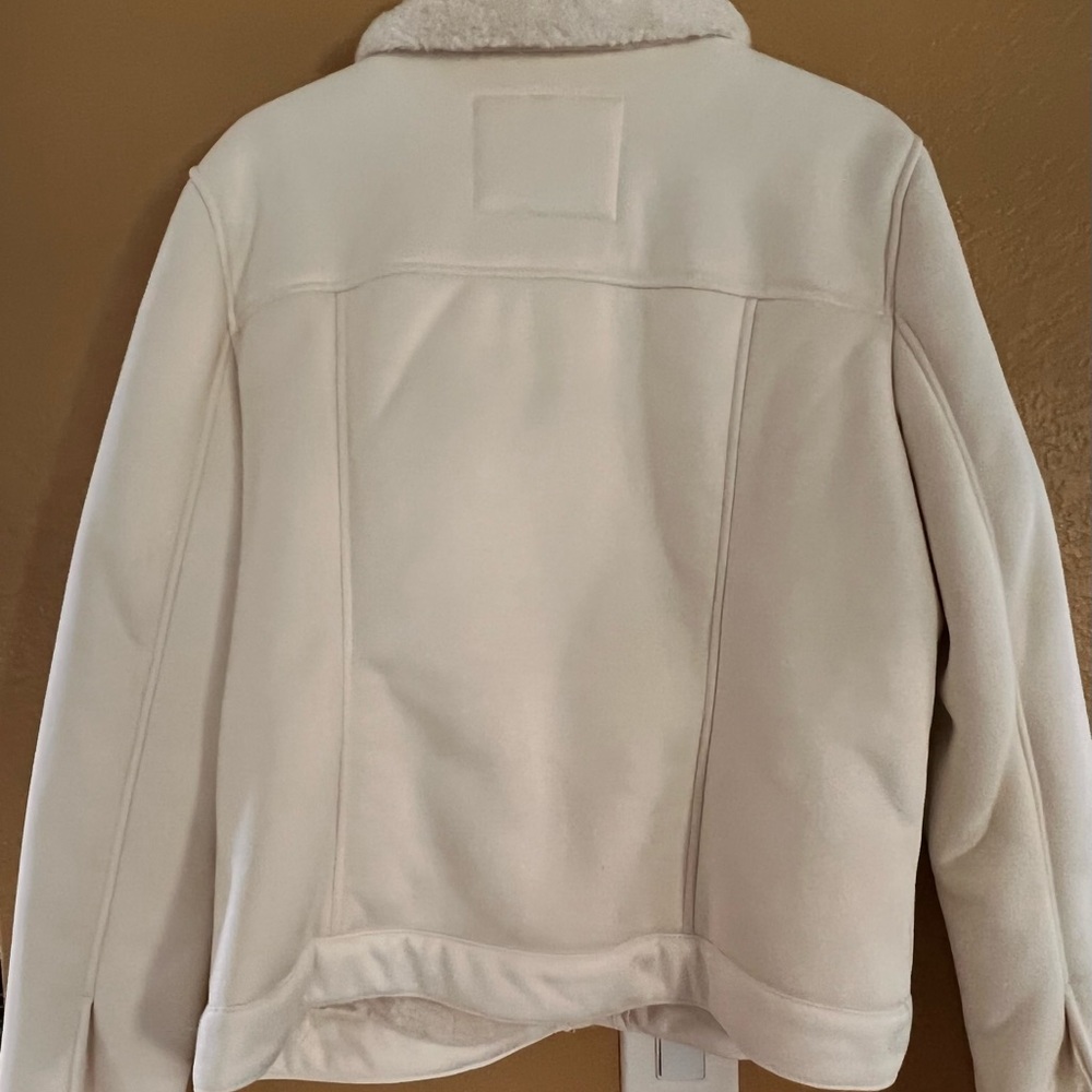 Levi’s Women Cream Faux Jacket - Picture 7 of 11